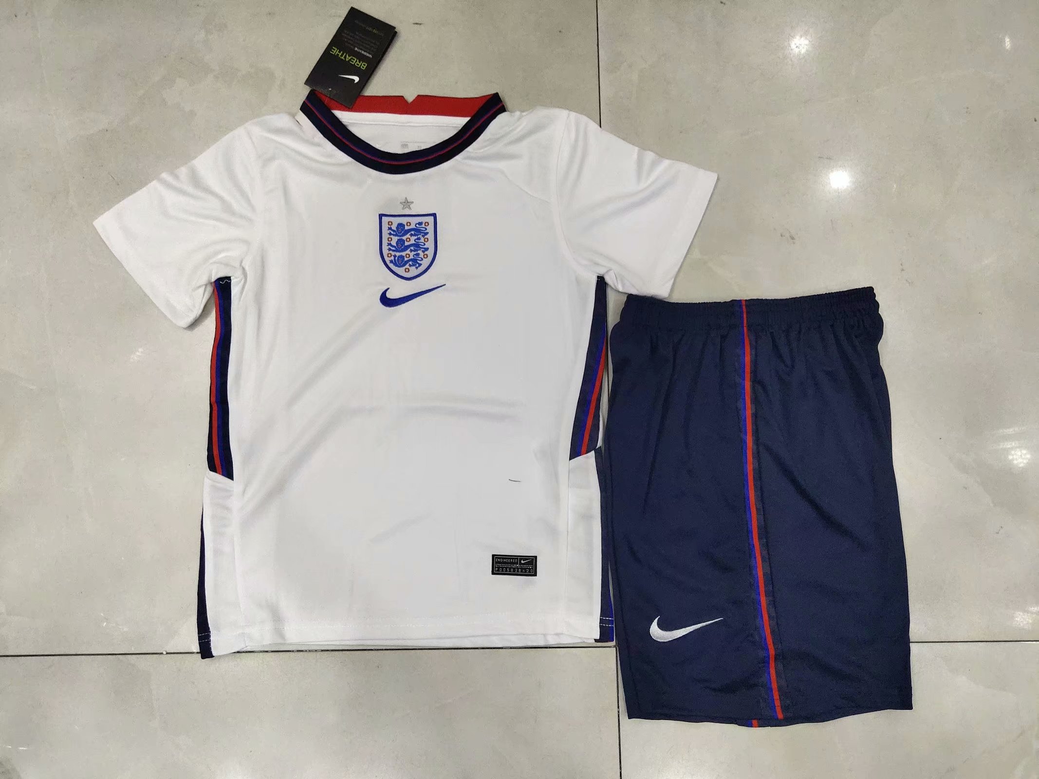 England Home kids kit 2020