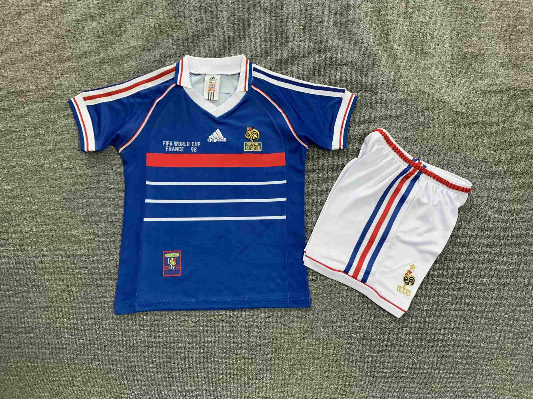 1998  France home kids kit 